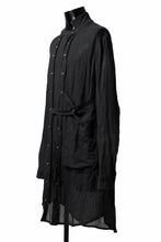 画像をギャラリービューアに読み込む, SOSNOVSKA UNEXPECTED DISPLACEMENT SHIRT (BLACK)
