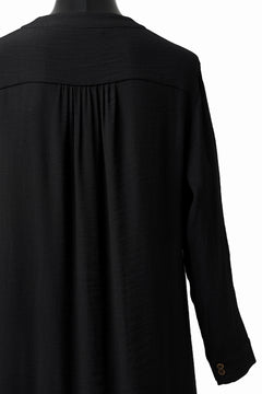 Load image into Gallery viewer, SOSNOVSKA OPEN SOFT SHIRT (BLACK)