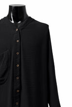 Load image into Gallery viewer, SOSNOVSKA OPEN SOFT SHIRT (BLACK)