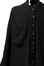 Load image into Gallery viewer, SOSNOVSKA OPEN SOFT SHIRT (BLACK)