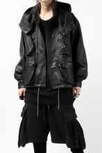 画像をギャラリービューアに読み込む, BACKLASH × SEVESKIG MULTIFUNCTION JACKET / GOAT DOUBLEFACE (BLACK)