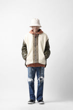 画像をギャラリービューアに読み込む, FACETASM ZIPPER SHERPA QUILTED LINER JACKET (ECRU x KHAKI)