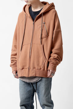 画像をギャラリービューアに読み込む, FACETASM CHEST-POCKET ZIP HOODIE (BROWN)
