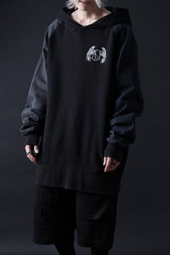 画像をギャラリービューアに読み込む, MASSIMO SABBADIN HOODY wt. HAND DYED VINTAGE DENIM SLEEVE (black)