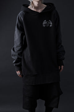 画像をギャラリービューアに読み込む, MASSIMO SABBADIN HOODY wt. HAND DYED VINTAGE DENIM SLEEVE (black)