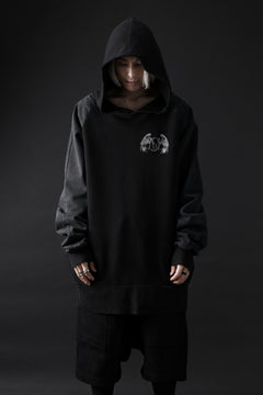 画像をギャラリービューアに読み込む, MASSIMO SABBADIN HOODY wt. HAND DYED VINTAGE DENIM SLEEVE (black)