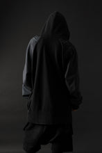 画像をギャラリービューアに読み込む, MASSIMO SABBADIN HOODY wt. HAND DYED VINTAGE DENIM SLEEVE (black)