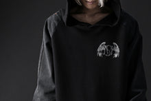 画像をギャラリービューアに読み込む, MASSIMO SABBADIN HOODY wt. HAND DYED VINTAGE DENIM SLEEVE (black)