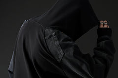 画像をギャラリービューアに読み込む, MASSIMO SABBADIN HOODY wt. HAND DYED VINTAGE DENIM SLEEVE (black)