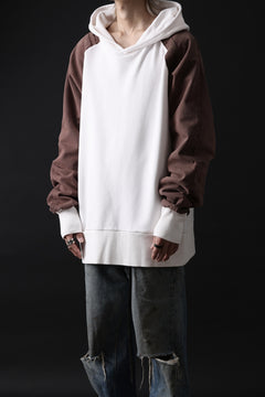 画像をギャラリービューアに読み込む, MASSIMO SABBADIN exclusive HOODY wt. HAND DYED VINTAGE DENIM SLEEVE (white)