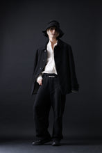 画像をギャラリービューアに読み込む, forme d&#39;expression Hidden Plaquette Caban Short Coat (Black)