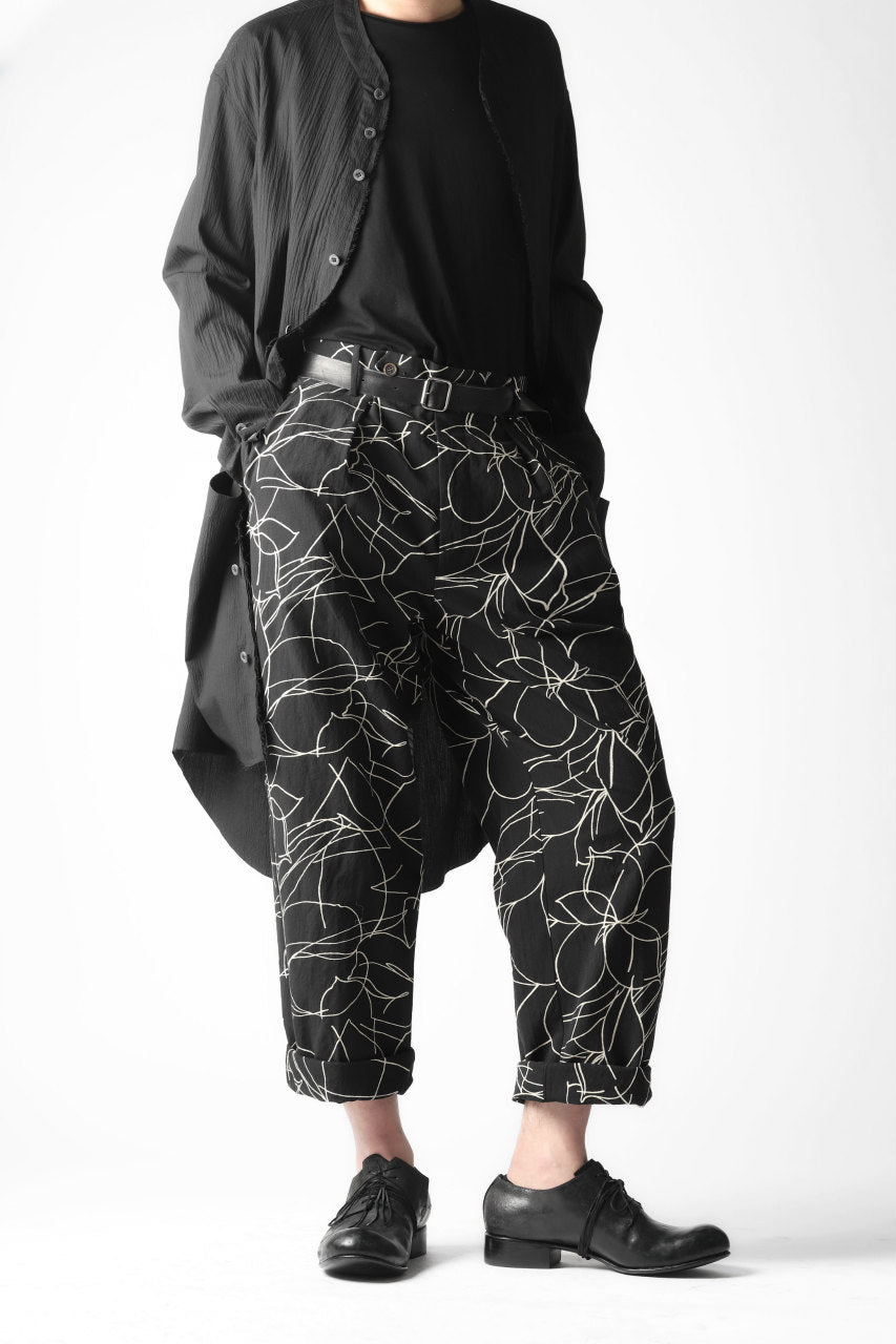 画像をギャラリービューアに読み込む, forme d&#39;expression Narrow Tucked Wide Trousers (Black)