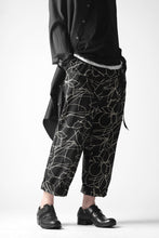 画像をギャラリービューアに読み込む, forme d&#39;expression Narrow Tucked Wide Trousers (Black)