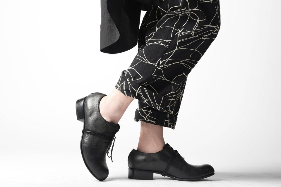 画像をギャラリービューアに読み込む, forme d'expression Narrow Tucked Wide Trousers (Black)