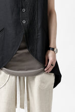 画像をギャラリービューアに読み込む, SOSNOVSKA STRUCTURAL INTERCALATION VEST (BLACK)