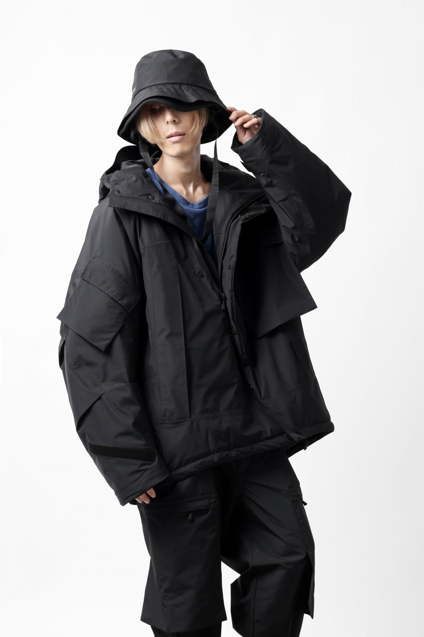 画像をギャラリービューアに読み込む, D-VEC x ALMOSTBLACK HOODED JACKET / GORE-TEX PRODUCT 2L PRIMALOFT SHELL (BLACK)