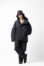 画像をギャラリービューアに読み込む, D-VEC x ALMOSTBLACK HOODED JACKET / GORE-TEX PRODUCT 2L PRIMALOFT SHELL (BLACK)