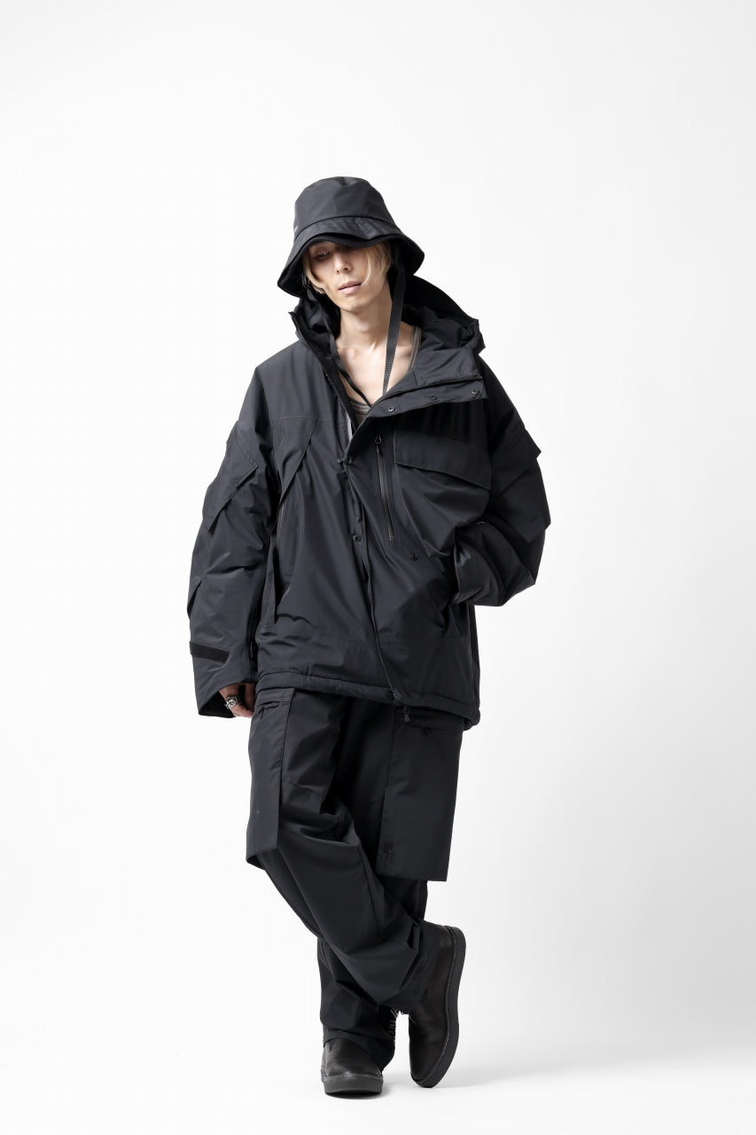 画像をギャラリービューアに読み込む, D-VEC x ALMOSTBLACK HOODED JACKET / GORE-TEX PRODUCT 2L PRIMALOFT SHELL (BLACK)