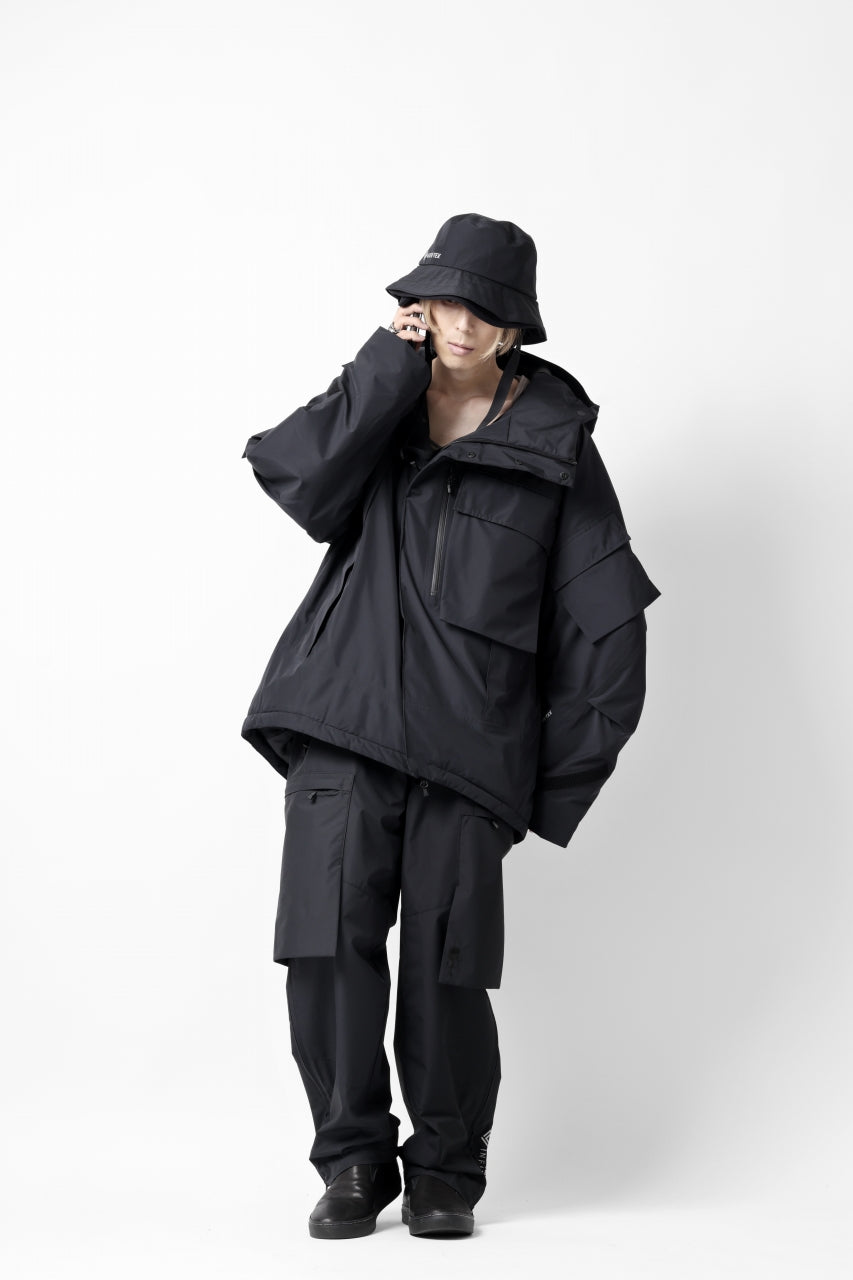 画像をギャラリービューアに読み込む, D-VEC x ALMOSTBLACK HOODED JACKET / GORE-TEX PRODUCT 2L PRIMALOFT SHELL (BLACK)