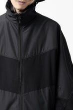 画像をギャラリービューアに読み込む, D-VEC x ALMOSTBLACK POLARTEC JACKET / GORE-TEX INFINIUM 2L (BLACK)