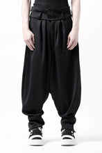 画像をギャラリービューアに読み込む, vital x DEFORMATER.® exclusive TAILOR WIDE TAPERED PANTS / GAUDI SMOOTH JERSEY (BLACK)