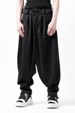 画像をギャラリービューアに読み込む, vital x DEFORMATER.® exclusive TAILOR WIDE TAPERED PANTS / GAUDI SMOOTH JERSEY (BLACK)