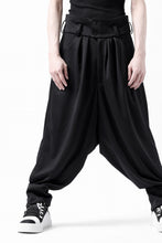 画像をギャラリービューアに読み込む, vital x DEFORMATER.® exclusive TAILOR WIDE TAPERED PANTS / GAUDI SMOOTH JERSEY (BLACK)