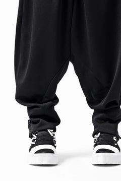 画像をギャラリービューアに読み込む, vital x DEFORMATER.® exclusive TAILOR WIDE TAPERED PANTS / GAUDI SMOOTH JERSEY (BLACK)