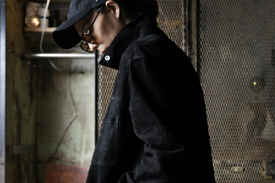 Load image into Gallery viewer, ISAMU KATAYAMA BACKLASH SUEDE COVER ALL BLOUSON / JAPAN CALF (WHITE TANNED / BLACK)