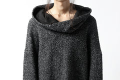 画像をギャラリービューアに読み込む, SOSNOVSKA CRAWLED OUT POCKET KNIT SWEATER (BLACK)