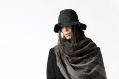 Load image into Gallery viewer, blackcrow stole wo/ny woven (GREY CHECK)