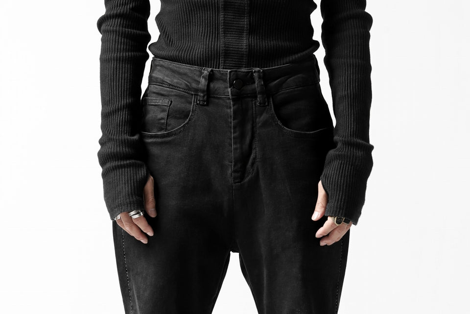 画像をギャラリービューアに読み込む, thomkrom OVER LOCK SLIM CROPPED PANTS / DAMAGE STRETCH DENIM (BLACK)