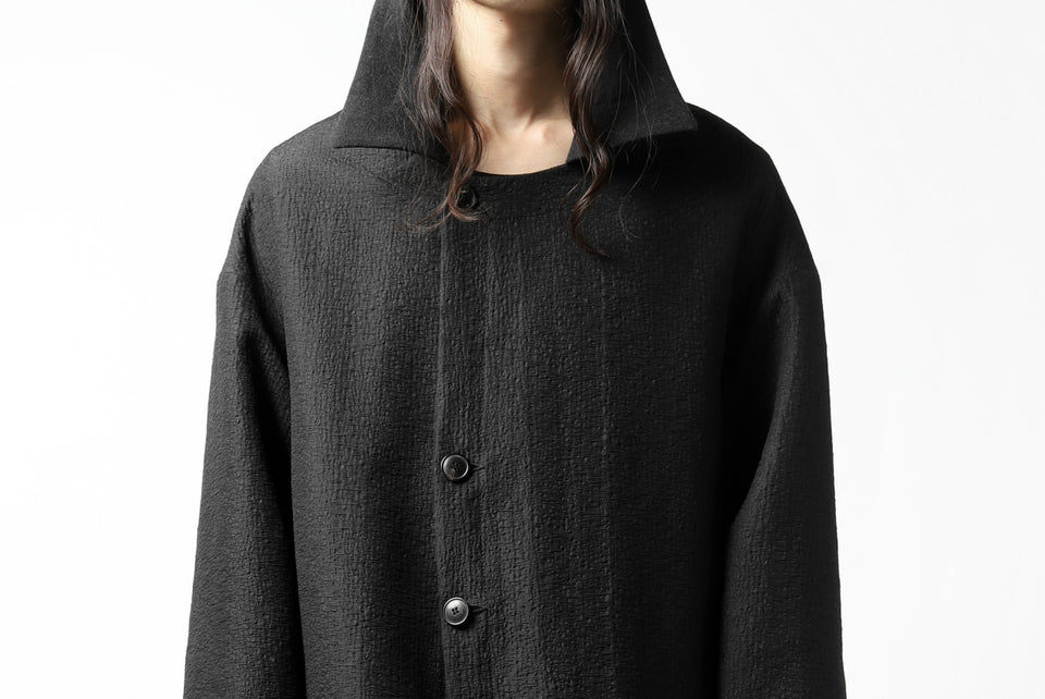 画像をギャラリービューアに読み込む, SOSNOVSKA REVERSIBLE UNINHIBITED RAIN COAT UREAN (BLACK)