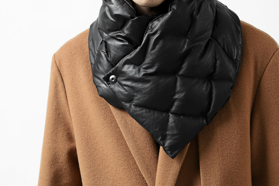 Load image into Gallery viewer, ISAMU KATAYAMA BACKLASH DOWN MUFFLER / KANGAROO + POLISH WHITE GOOSE (BLACK)