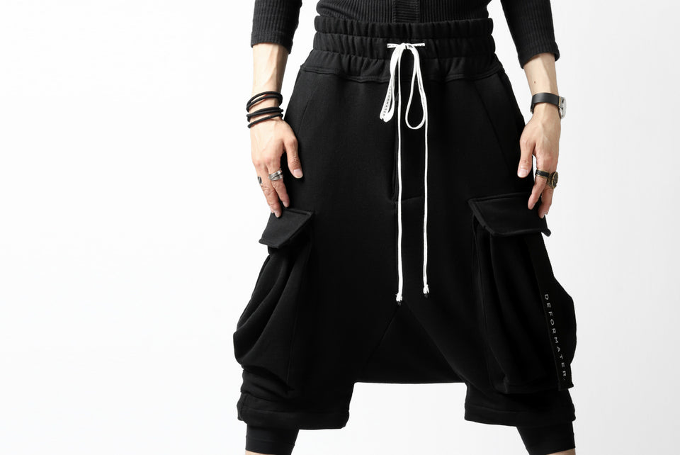 Load image into Gallery viewer, DEFORMATER.® 3D CONSTRUCTION CARGO SAROUEL SHORTS / HEAVY SWEAT (BLACK)