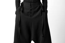 画像をギャラリービューアに読み込む, SOSNOVSKA exclusive VOLUME WOOLEN WIDE PANTS (BLACK)