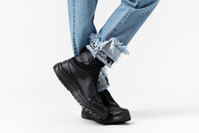 Load image into Gallery viewer, FACETASM CROPPED PRINT DENIM PANTS (INDIGO)