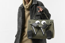画像をギャラリービューアに読み込む, READYMADE x Dr.WOO DOLL BAG (KHAKI GREEN)