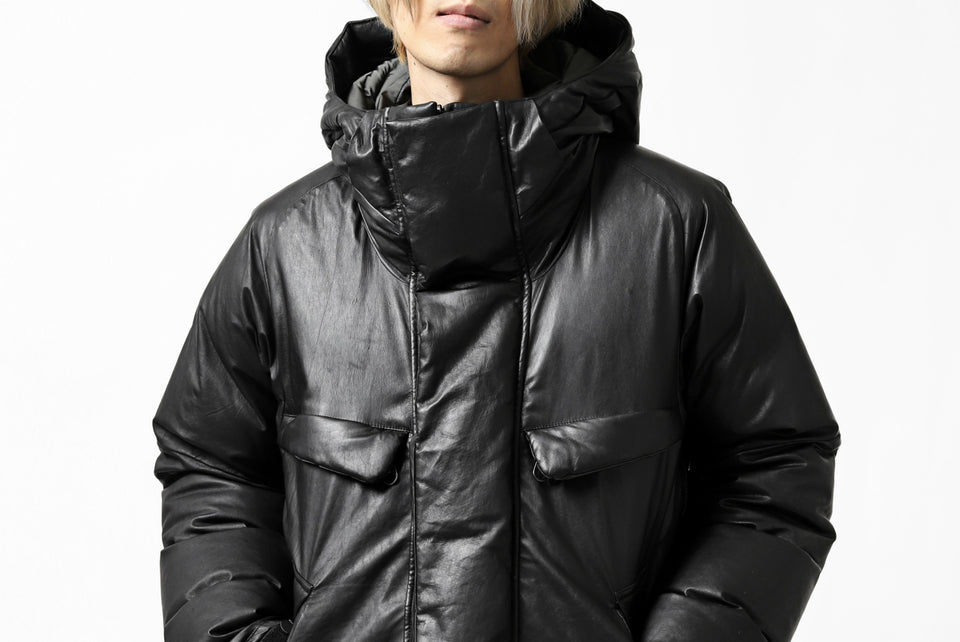 Load image into Gallery viewer, ISAMU KATAYAMA BACKLASH xx NANGA REVERSIBLE MOUNTAIN BELAY COAT / KANGAROO + NYLON x POLISH WHITE GOOSE (BLACK x GREY)