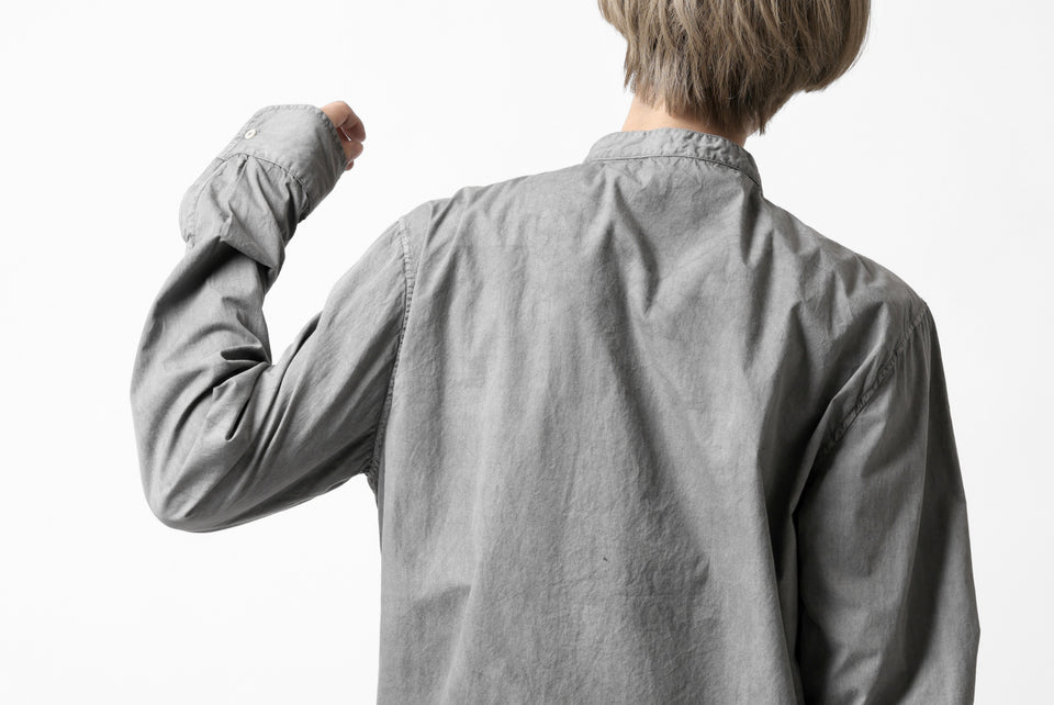 Load image into Gallery viewer, daub LONG SLEEVE SHIRT / COLD DYED COTTON BROAD (GREY)
