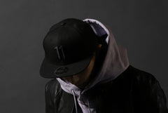 画像をギャラリービューアに読み込む, 11 BY BORIS BIDJAN SABERI x 9 FIFTY NEW ERA &quot;EMBRO LOGO CAP&quot; (BLACK x BLACK)