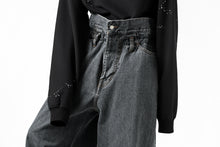 画像をギャラリービューアに読み込む, FACETASM SUPER BIG DENIM PANTS (BLACK)