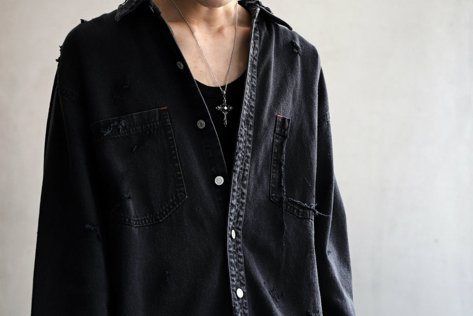 Load image into Gallery viewer, RESURRECTION HANDMADE vintage damage denim shirt (BLACK DYED)