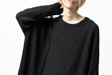 画像をギャラリービューアに読み込む, KLASICA PYKE LOOSE KNIT PULLOVER / LINEN ROVING 5G (BLACK)