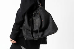 画像をギャラリービューアに読み込む, ierib onepiece tote bag / Rough Bull (BLACK)