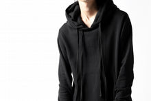 画像をギャラリービューアに読み込む, thomkrom DOUBLE HOODIE PULL OVER PARKA / OVER LOCKED (BLACK)