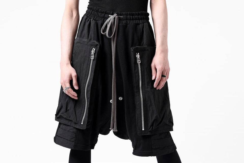 画像をギャラリービューアに読み込む, A.F ARTEFACT RECTANGLE BOX SARROUEL CARGO SHORTS (BLACK)