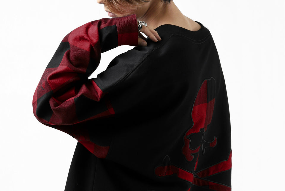 Load image into Gallery viewer, mastermind JAPAN COMBI PULLOVER TOPS / CHECK SHIRT SLEEVE (BLACK x RED)