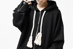 Load image into Gallery viewer, mastermind JAPAN HOODIE ZIP SWEAT JACKET / ROPE CODE (BLACK)