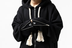 Load image into Gallery viewer, mastermind JAPAN HOODIE ZIP SWEAT JACKET / ROPE CODE (BLACK)